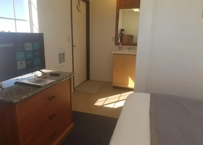 012a Affordable Getaway Near South Rim Sleeps 2